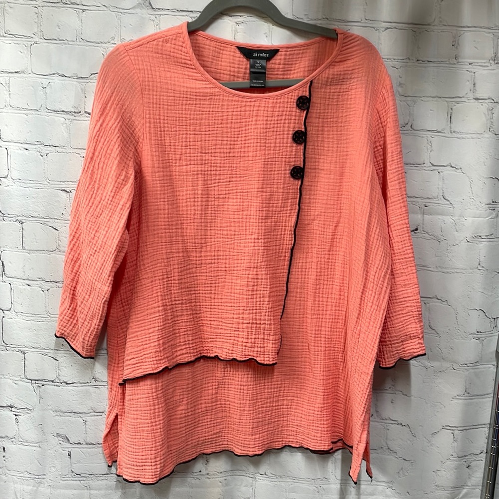 Ali Miles coral with black trim, buttons crossover lagenlook cotton small top